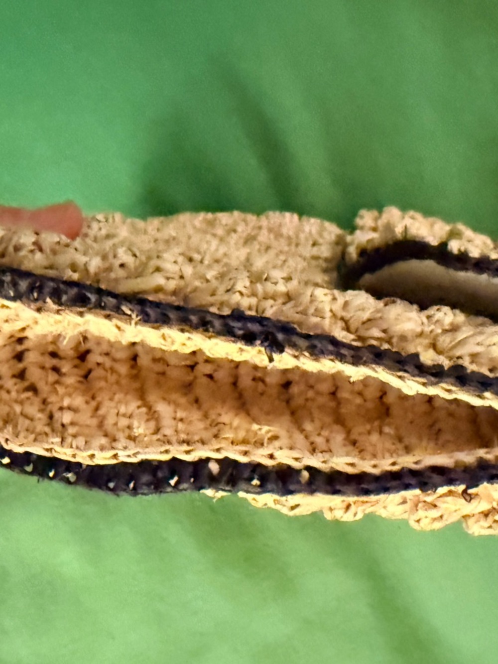 Mar Y Sol Straw Crocheted Clutch Bag in Beige with dark navy Trim NWOT - Picture 5 of 6